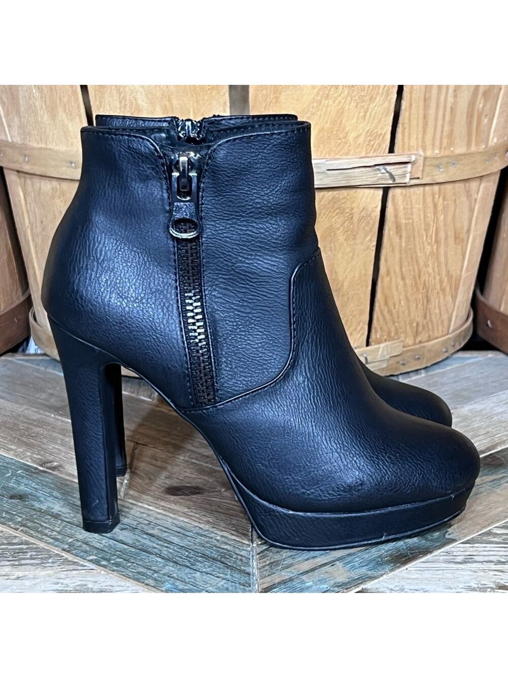 Aldo Gillum Black Leather Zip-Up Heeled Platform Ankle Boots Booties Womens 6.5